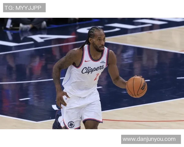 快船季后赛对决开拓者的精彩瞬间与战术分析