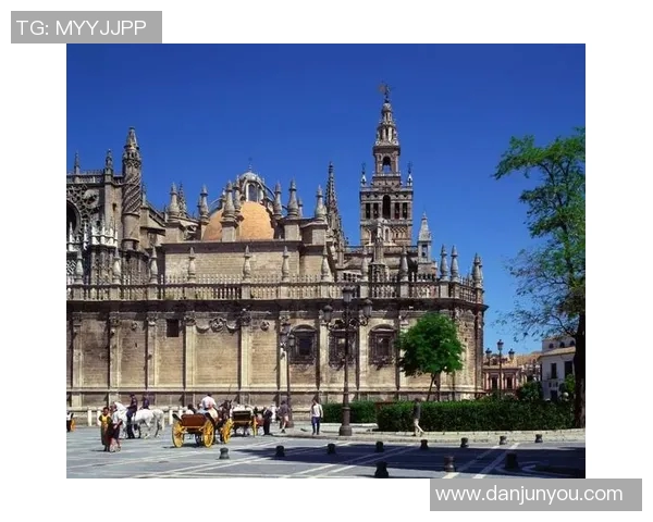 探索摩尔特里：揭开这座城市的历史与文化魅力之旅