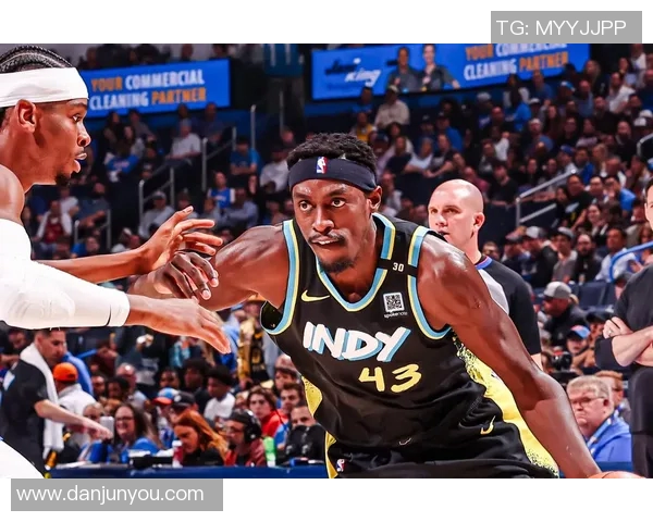 杜克大学与佛罗里达大学激战正酣谁将赢得这场精彩对决