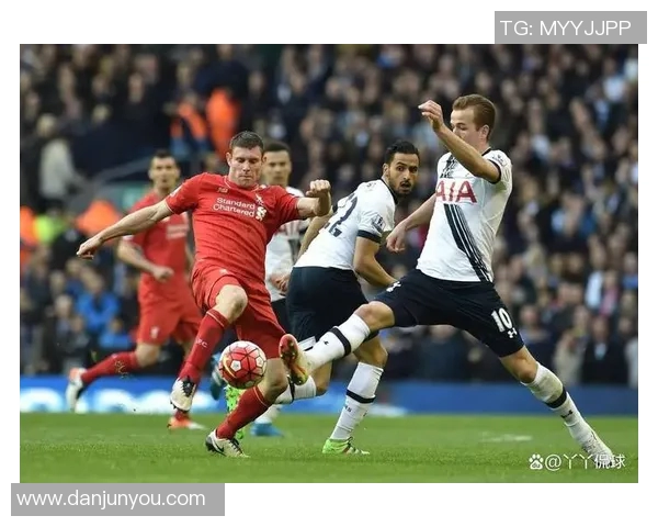 热刺与利物浦巅峰对决海报展现激情与荣耀的足球盛宴 热刺与利物浦巅峰对决海报展现激情与荣耀的足球盛宴