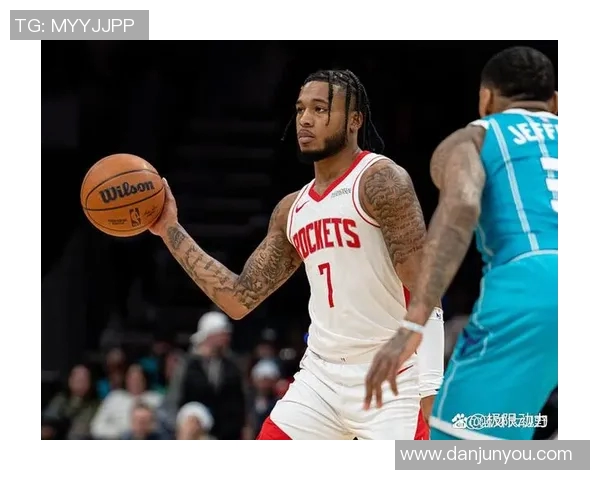 火箭队与黄蜂队精彩对决完整回放分析与精彩瞬间回顾 火箭队与黄蜂队精彩对决完整回放分析与精彩瞬间回顾