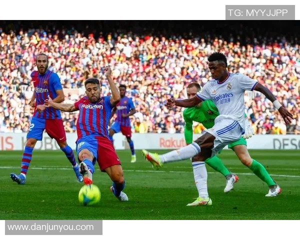 皇马与巴伦西亚对决前瞻分析谁将赢得西甲焦点之战 皇马与巴伦西亚对决前瞻分析谁将赢得西甲焦点之战