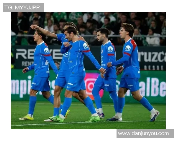 科隆主场迎战霍芬海姆双方争夺宝贵积分的激烈对决