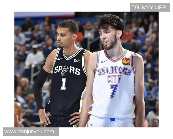 马刺与雷霆交锋回顾一场精彩对决的背后故事与数据分析 马刺与雷霆交锋回顾一场精彩对决的背后故事与数据分析