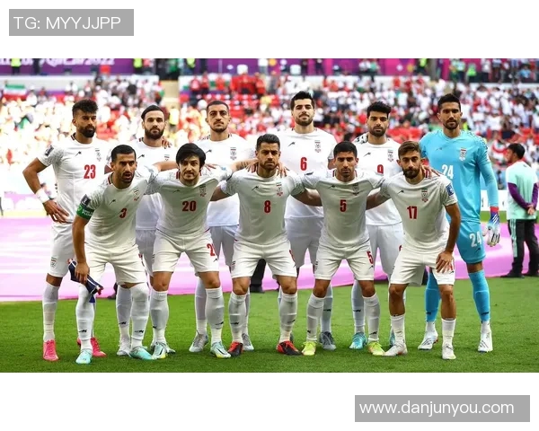 2016年国足与伊朗激战全场录像回顾精彩瞬间与战术分析 2016年国足与伊朗激战全场录像回顾精彩瞬间与战术分析