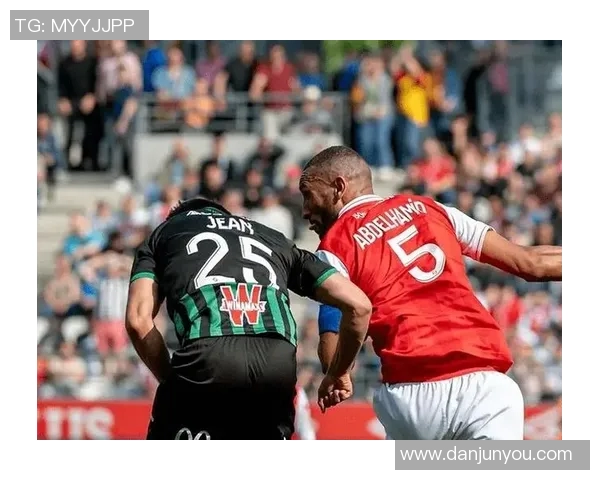 兰斯与朗斯历史交锋比分回顾及战绩分析